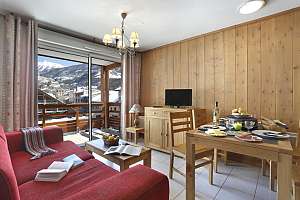 Serre Chevalier Nemea LAigle Bleu jedilnica