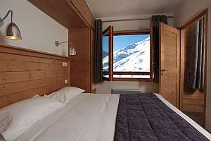 Les Chalet du Mont Vallon Les Menuires spalnica z zakonsko posteljo