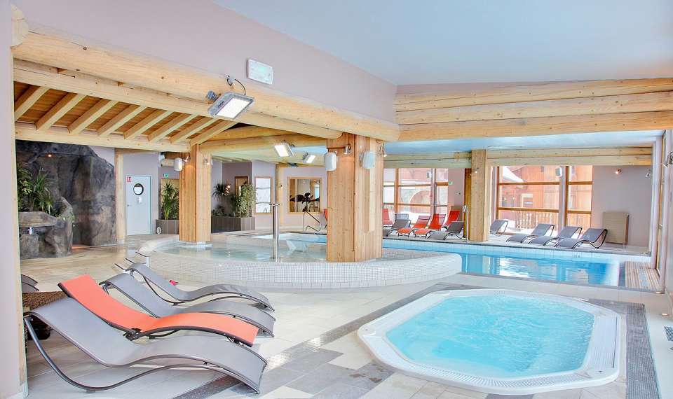 Francija Val Thorens Les Balcons de Val Thorens & Spa jacuzzi