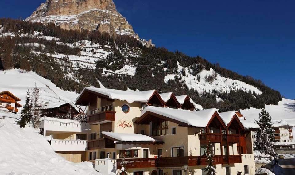 Colfosco Alpin Apartments sneg