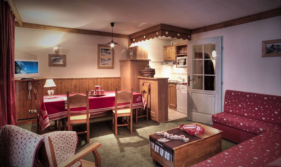 Val Thorens Le Cheval Blanc dnevna soba