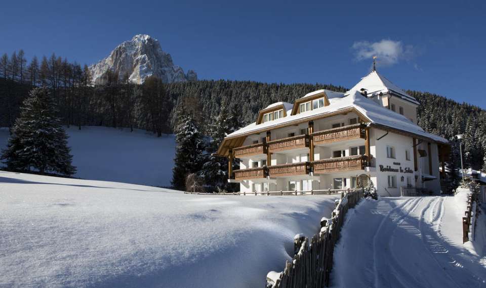 Residence La Selva - Val Gardena - SKIFUN - apartmajska hiša v snegu