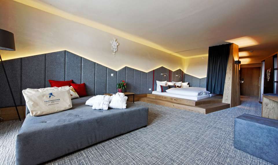 Avstrija Falkensteiner Sonnenalpe Hotel Nassfeld udobna postelja