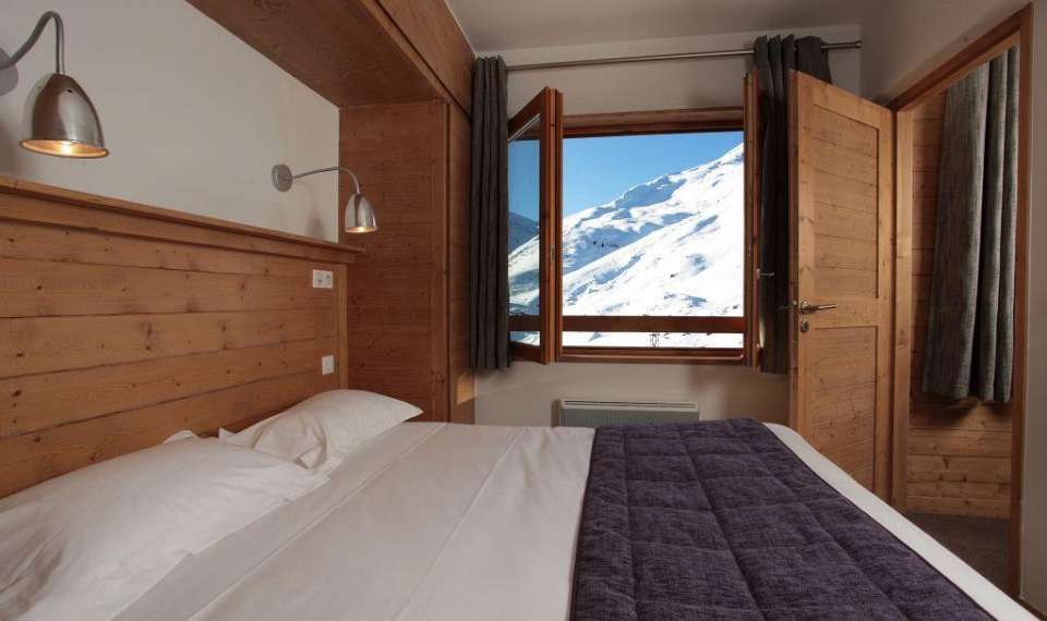 Les Chalet du Mont Vallon Les Menuires spalnica z zakonsko posteljo