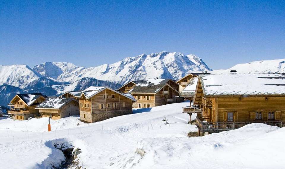 Francija Chalets de Altiport Alpe dHuez sneg