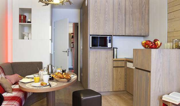 Francija Residence Atria Crozats odprt koncept kuhinje