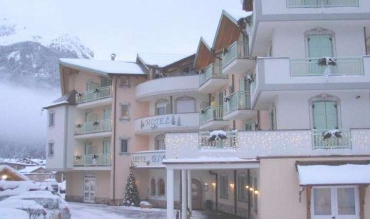 Andalo Hotel Abete Bianco zima