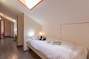 Francija Residence Les Ravines Meribel postelja v odprti galeriji