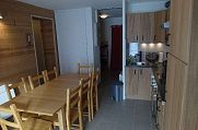 Apartmaji SKIFUN - Valmeinier - Francija - SKIFUN - dnevni prostor z veliko jedilno mizo