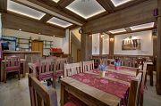 Guesthouse Yeti - Jahorina - wifi - SKIFUN - jedilnica je lepo opremljena z masivnim lesom in izrazitimi detajli