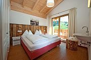Alpenpark Residence Maria Alm - Avstrija - spalnica - SKIFUN