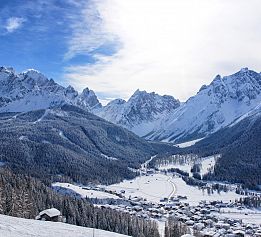 SKI CLOSING<br>3 ZINNEN