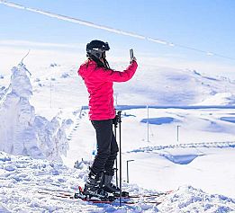 <font color=blue>Bijeli tjedan</font> <br><u>Jahorina</u></br> <br>Bijeli tjedan već od 1258 €/obitelj!</br>  <br>Odlično skijalište i moderan smještaj!</br> 